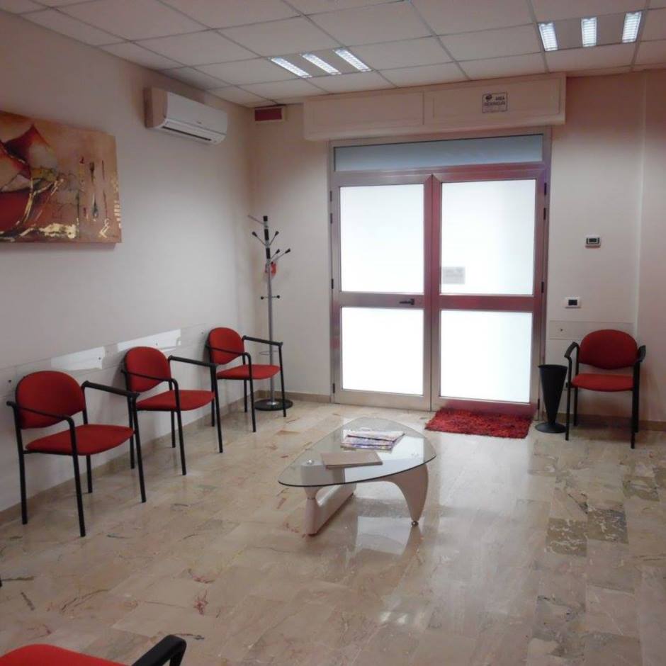 Sala d'attesa studio oculistico Alessandria sito a Castelvetrano